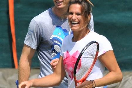 Murray happy with new coach Mauresmo