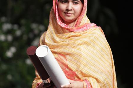 Justin Bieber FaceTimes human rights activist Malala Yousafzai