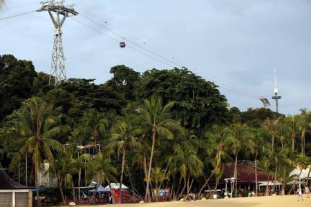 Sentosa cable car drama: Worker stuck in stalled cabin for almost 3 hours