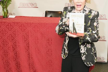 Joan Rivers in hot water after insensitive Gaza comments