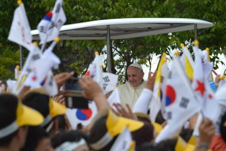 'What would we die for?’ Pope asks at  service for Korean martyrs