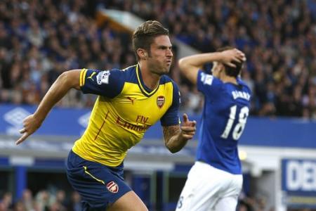 Arsenal fight back to draw 2-2 with Everton