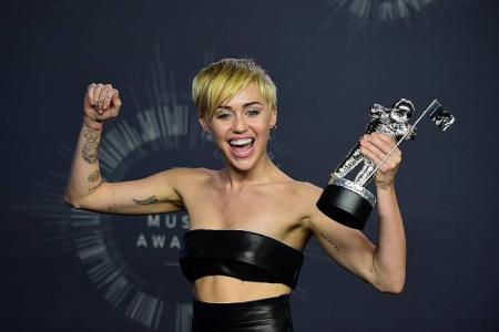 Miley stuns with homeless stunt