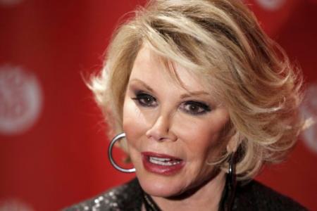 Doctors: Joan Rivers could end up in vegetative state or in wheelchair