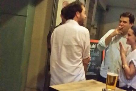 Spotted: Kristen Stewart having beers in Katong
