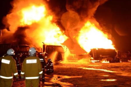 Lightning, then explosions as 15 tankers, lorries destroyed in M'sian inferno