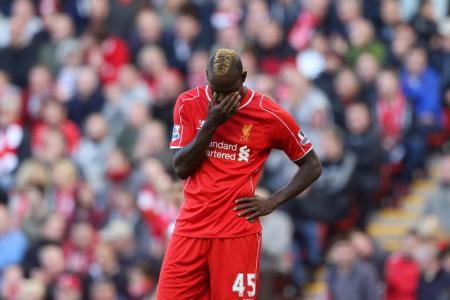 Balotelli out of Italy squad again, in-form Pelle in