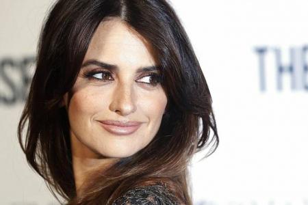 Penelope Cruz proves being Esquire's Sexiest Woman Alive not all about boobs and butt