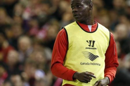 League Cup: Balotelli finally scores to spark late Liverpool comeback against Swansea