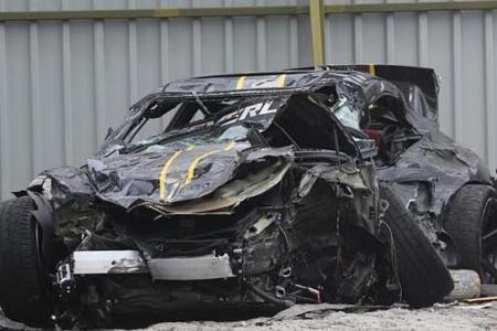 S'porean killed after crashing Porsche 911 at high speed