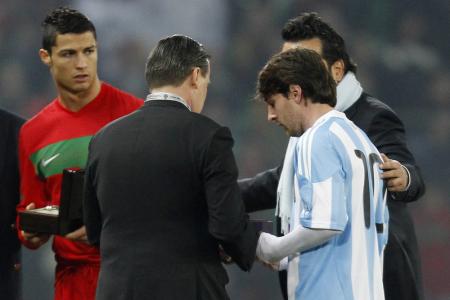 Ronaldo denies calling Messi 'm***********r'