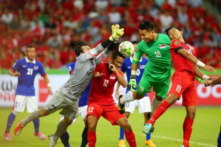 Look away Lions, Malaysians are asking, "Where is your goalkeeper?"