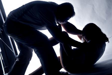 M'sian man whips wife till she faints after she discovers he is having an affair