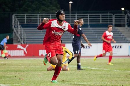 Fazrul Nawaz to play alongside ex-Pool striker El-Hadji Diouf at new club Sabah