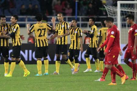 Malaysia upset Vietnam, to meet Thailand in final