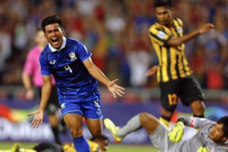 WATCH: Thailand rips Malaysia apart with awesome tiki-taka passing