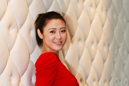 S'pore holiday gone wrong? Actress Cynthia Koh complains of bed bugs during hotel stay