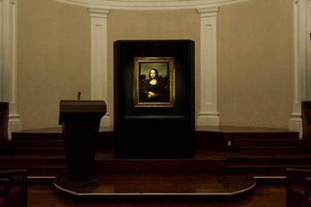 Art expert: 'Earlier Mona Lisa' is not by Da Vinci