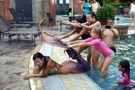 S'pore 'mermaid' makes $500 an hour from $5,000 tail