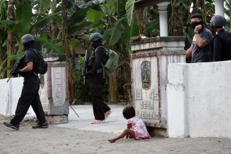 Indonesian police shoot dead suspected Islamic militant