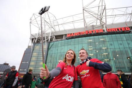 Red is the colour! Shirt sales show United is more popular in Manchester