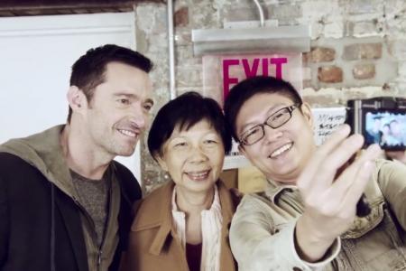 So lucky! Singaporean mother and son hang out with Hugh Jackman