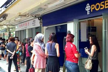 Rush to bank in money on 'lucky' day