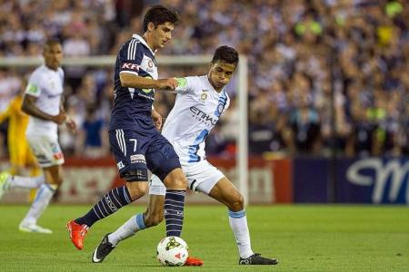 Safuwan bruised in "war" with Melbourne Victory 