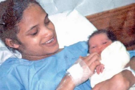 Baby kidnapped in 1997 reunited with family after she attends same school as sister