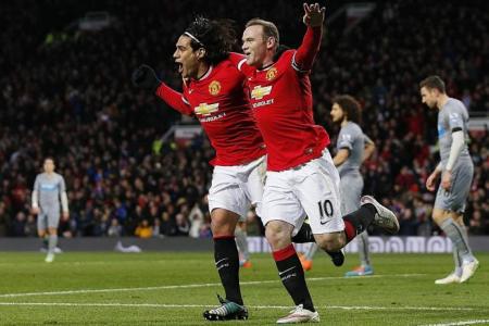 Falcao and Rooney can save Man United's season