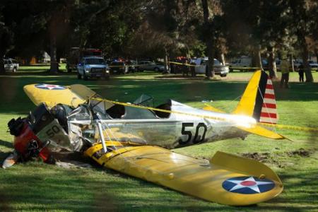 Harrison Ford reportedly in hospital after plane crash-landed onto a golf course