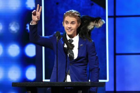 Bieber gets a roasting and apologises for his bad behaviour