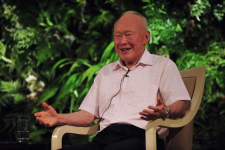 Mr Lee Kuan Yew bought us drinks: He'd stop his car, say hello and ask how I was