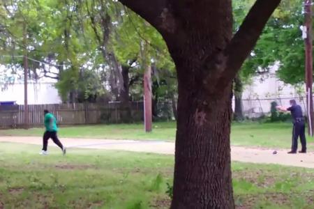 WATCH: Police officer shoots fleeing man in the back 8 times; charged with murder