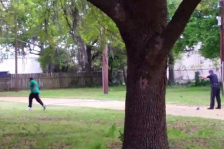Witness says he almost deleted video of US police officer shooting man in back 8 times