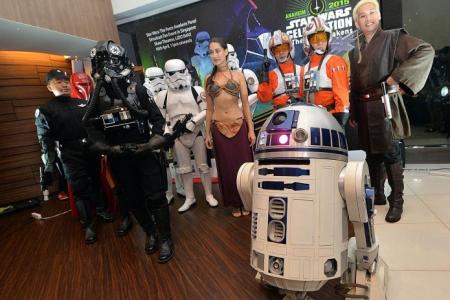 Star Wars simul-cast event wows local fans