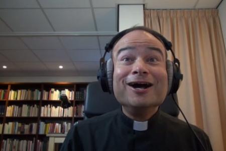 Best Reactions Ever? This priest loves the new Star Wars trailer