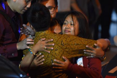 Mother of two spared from Indonesia execution; Eight others executed