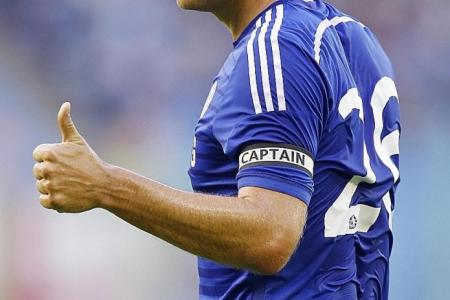 What will Terry wear after Chelsea clinch the title?