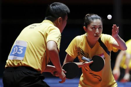 S'pore paddlers on target for clean sweep with mixed doubles win