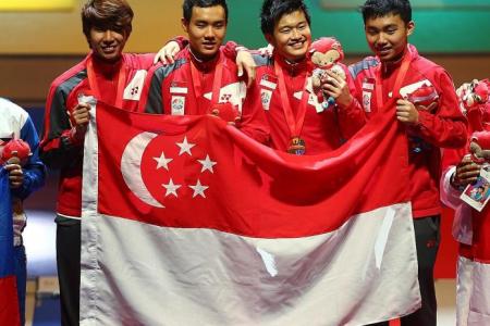 Men's foil team bag their first-ever SEA Games gold medal