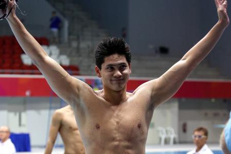 Schooling shatter's longstanding Ang Peng Siong record