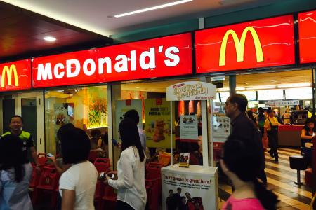 McDonald's aunty story brings out the best in Singaporeans