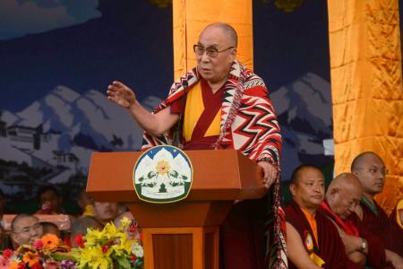 Dalai Lama to speak at Glastonbury; China issues warning
