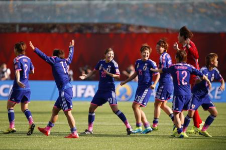 Women's World Cup: Japan beat England to reach finals