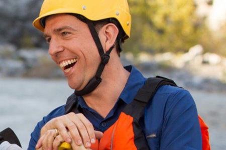 Ed Helms finally at the helm with vacation
