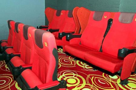 Not married? Cinema says no couple seats for you