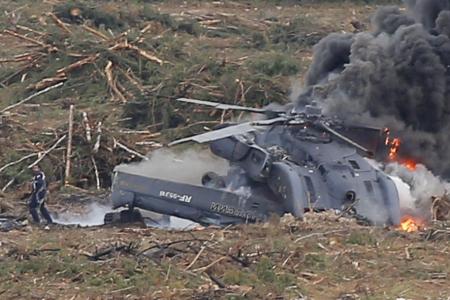 Russian air force helicopter crashes, killing one pilot