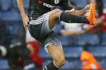 Pedro sparkles for Chelsea on his debut