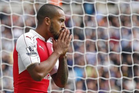 Walcott's performance a worry for Arsenal
